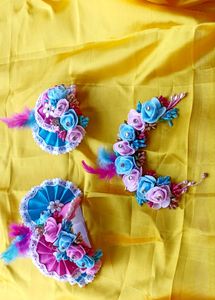 Floral Maang Tikka & Hair Accessory Set