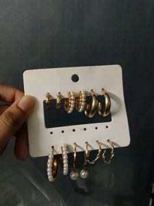 Fashionable Hoop Earring Set