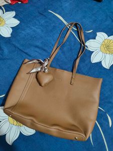 Magnolia Tote Bag with Scarf Charm