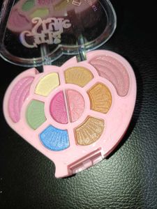 T.Y.A Fashion Make-Up Kit