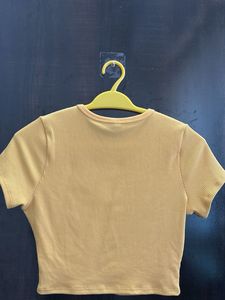 crop fitted T-shirt
