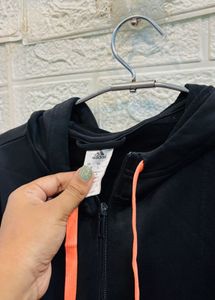 🇨🇦 Adidas imported Zip-Up Hoodie
