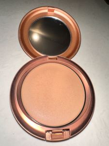 MAC Bronzer Shade Medium Golden