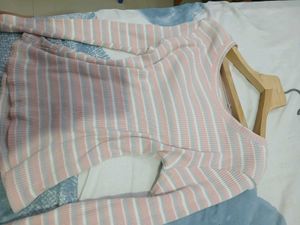 cute pink fitted top 🩷