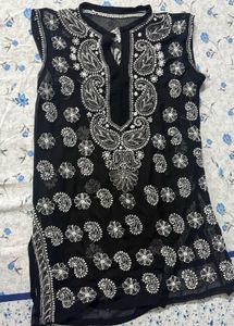 Elegant Black Chikankari Kurta