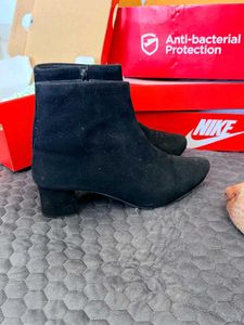 👢Chic Black Ankle Boots👢