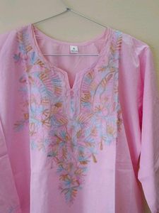 Beautiful Pink Embroidered Kurta