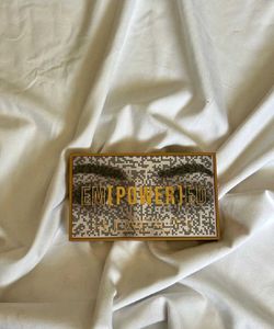 Authentic Huda Beauty Empowered Eyeshadow Palette