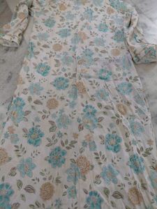 Elegant Floral Kurta with Sequins