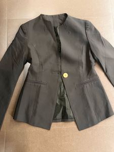 Chic Women's Blazer