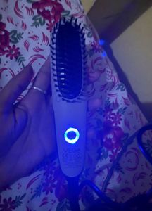 Vega Hair Straightener Brush
