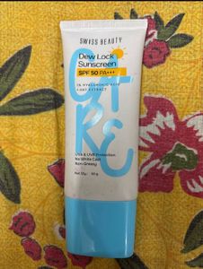 Swiss Beauty Glow Fusion Sunscreen SPF 50