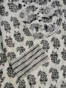 Floral M size kurta with XL Leggings