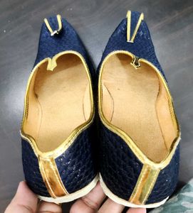 Navy &amp; Gold Traditional Men's Shoes✨
