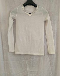 Ribbed V-Neck Long Sleeve Top