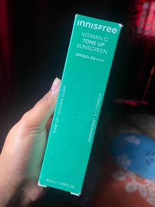 Innisfree Vitamin C Tone Up Sunscreen SPF50+