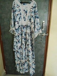 Floral Tiered Maxi Dress with lace stirm