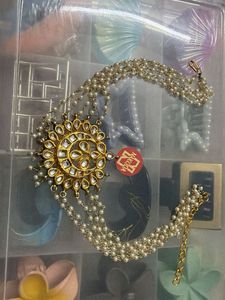 Kundan & Pearl Maangtika