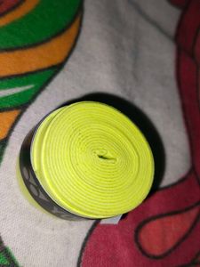 yonex racket grip and new  very good quali