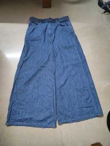 UNIQLO  Mega Wide Leg baggy Denim Jeans