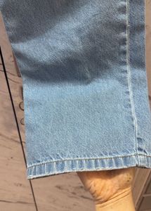 Basic Jeans