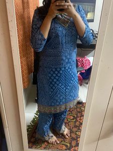 Blue Printed V-Neck Kurta