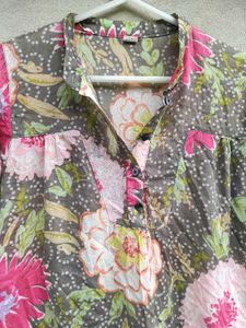Floral Print Short Sleeve Top