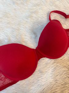 Red Lace Bra (NEVER WORN)