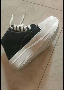 Converse  Shoes 👟