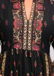 Elegant Printed Kurta Set