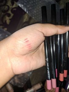 Pac bridal Lip Liner Kit - 6 Colors