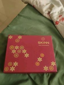 SKINN Fine Fragrances Gift Box
