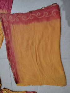 Vibrant Bandhani odhna