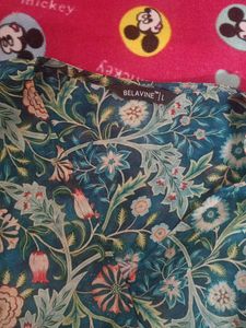 Vintage Floral Print Long Sleeve Top