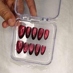 jelly red cat eyes nails