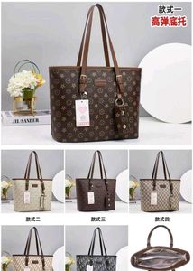 *IMPORTED* TOTE BAG*✅*IMPORTED HEAVY QAULITY DESIG