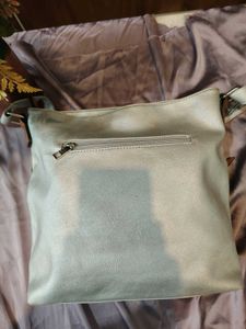 Stylish Silver Crossbody Bag