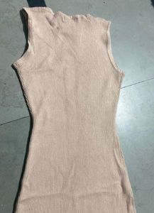 Sleeveless Ribbed Knit Midi Dress