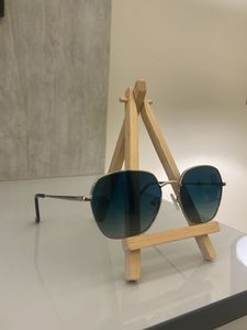 Vincent Chase By Lenskart size m Stylish Sunglasse
