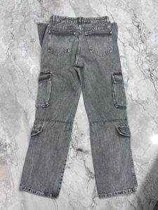 Grey Baggy Cargo Jeans – Size 32 | Premium Quality