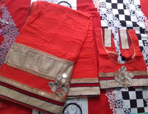 Heavy Saree With Mirror Work