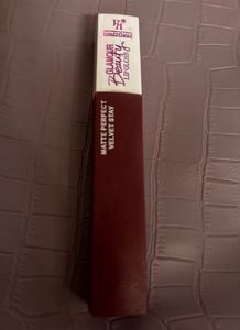 HALF’N HALF GLAMOUR BEAUTY LIPGLOSS