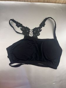 SET OF 4Comfortable Bralettes