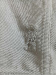 DISTRESSED WHITE JACKET