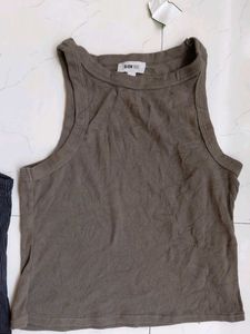 Bundle of 2 Tank Tops