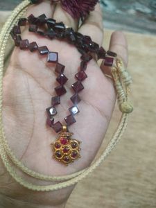 Exquisite Beaded Necklace with Pendant