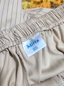 Cream Trouser Black Lining Print For 36 Waist
