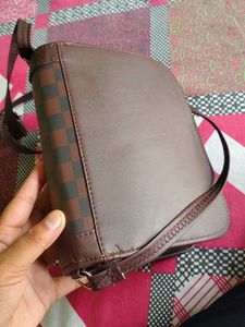 Chic Brown Checkered Crossbody Bag