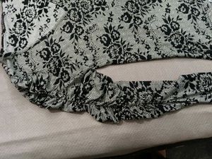 Floral Mesh V-Neck Top