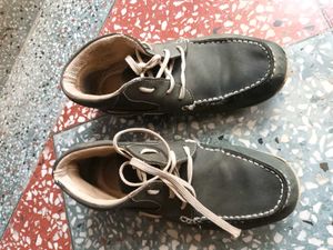 Original Woodland Mid-Top Leather Shoes | Good Con